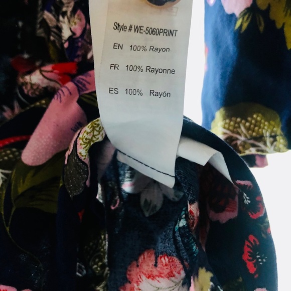 Floral romper - Picture 7 of 8